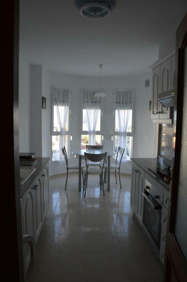 Ermita Casco Antiguo Apartment กัลเป ภายนอก รูปภาพ